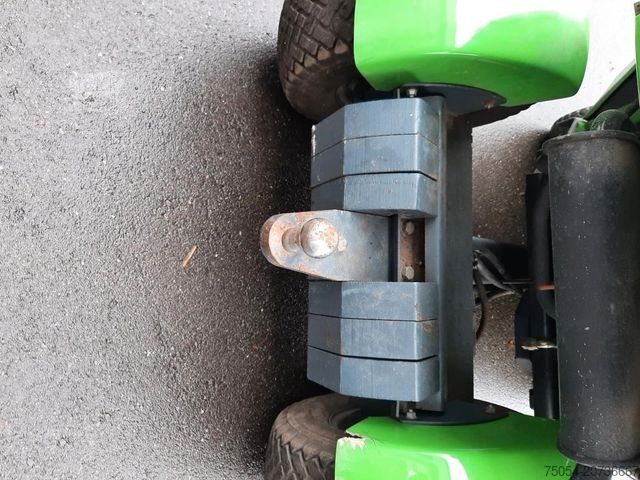 Kolový nakladač AVANT_TECNO 216