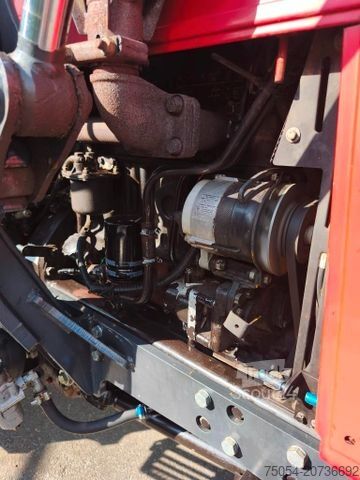 Tractor BELARUS MTS 572