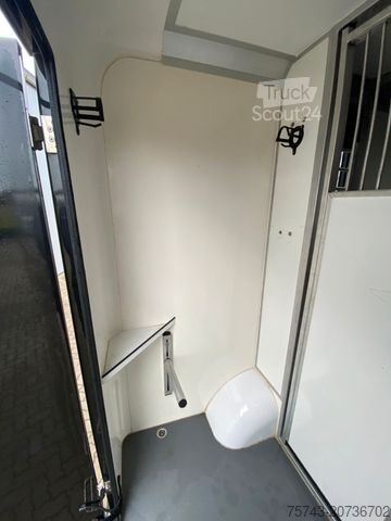 Hayvan taşıyıcı RENAULT Master STX Haras 3 sitzer