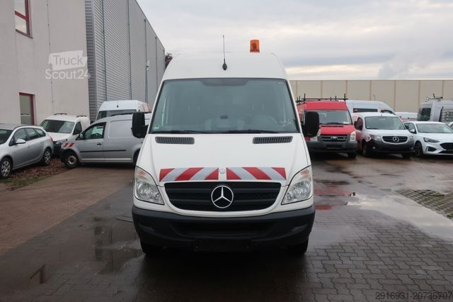 Panelinis furgonas MERCEDES-BENZ Sprinter 511CDI 1.Hand / SHZ / Werkstatt/ FN:256