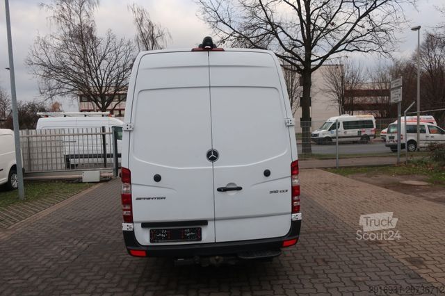 Ван с висока покривка MERCEDES-BENZ Sprinter 316 CDI 1.Hand / EXTRALANG / AHK/FN:213