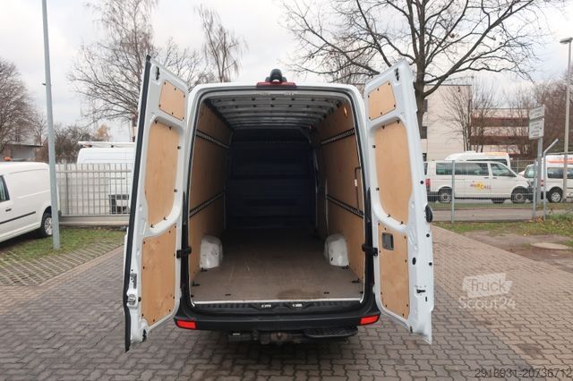 Ван с висока покривка MERCEDES-BENZ Sprinter 316 CDI 1.Hand / EXTRALANG / AHK/FN:213