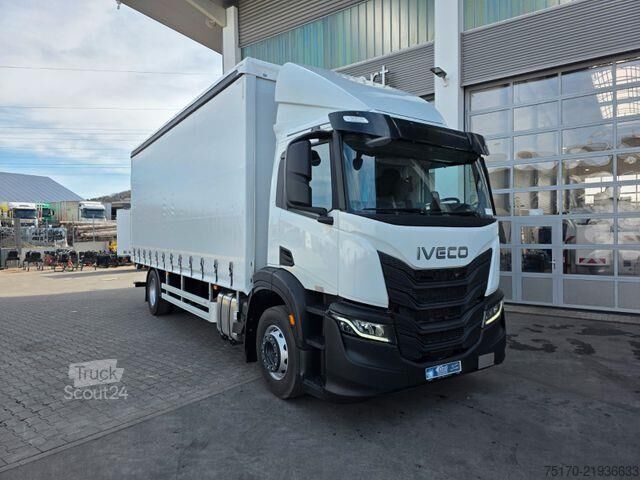 Schiebeplane Iveco S-Way AD190S40/P LBW Bär 2.000kg Spoiler