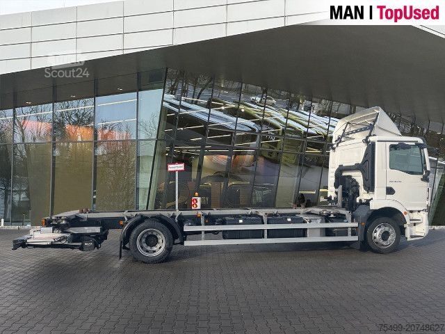 Mainomas kėbulo sunkvežimis MAN TGM 18.250 4x2 LL CH BDF