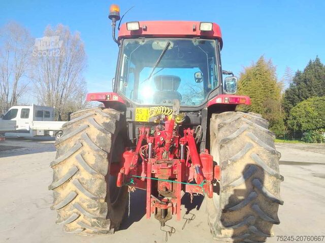 Trator MC CORMICK CX105