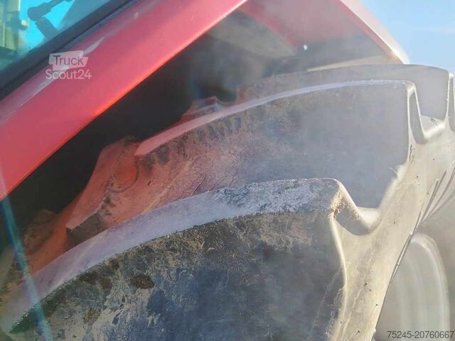 Tractor MC CORMICK CX105