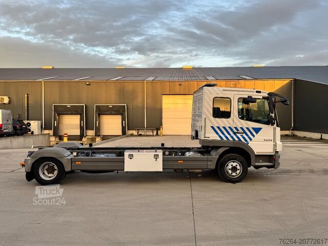 Châssis avec cabine Mercedes-Benz Atego 1224 PTO