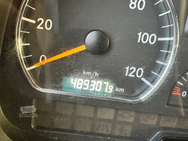 Châssis avec cabine Mercedes-Benz Atego 1224 PTO