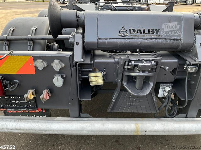 Kanca kol sistemi Volvo FM 410 6x2 Dalby haakarmsysteem