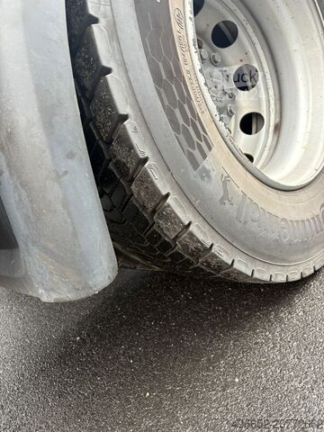 Standard tractor unit DAF XF 480 FT