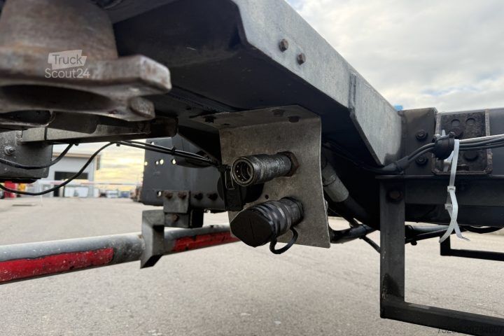 Camion porte-caisses amovibles Scania R560 LB6x2-4 Retarder / BDF / Swiss-Vehicle