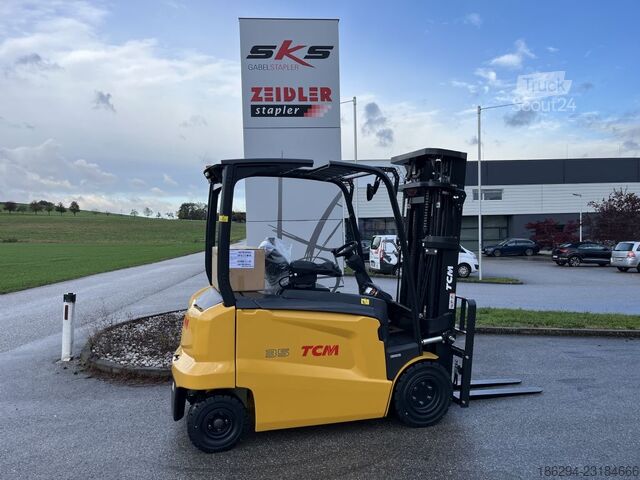Voorlader vorkheftruck TCM FHB35L-F2