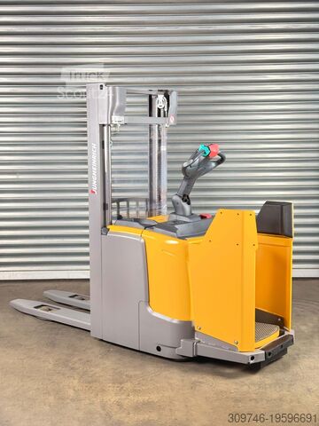 High lift truck driver Jungheinrich ERC 214 - Service Neu - Batterie 80% - 2,9m Hub
