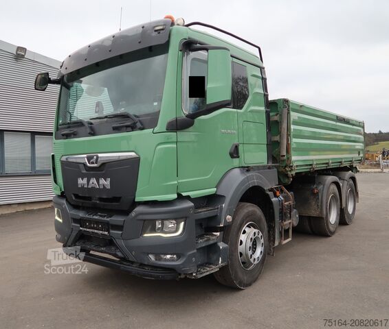 Camion ribaltabile trilaterale MAN TGS 26.510 6x4