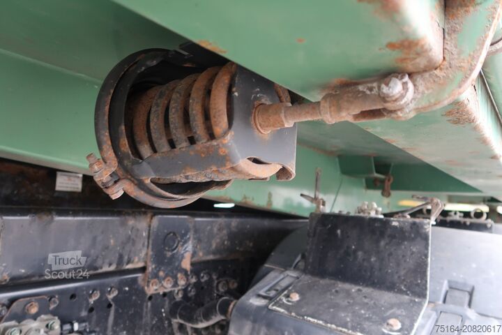 Camion ribaltabile trilaterale MAN TGS 26.510 6x4