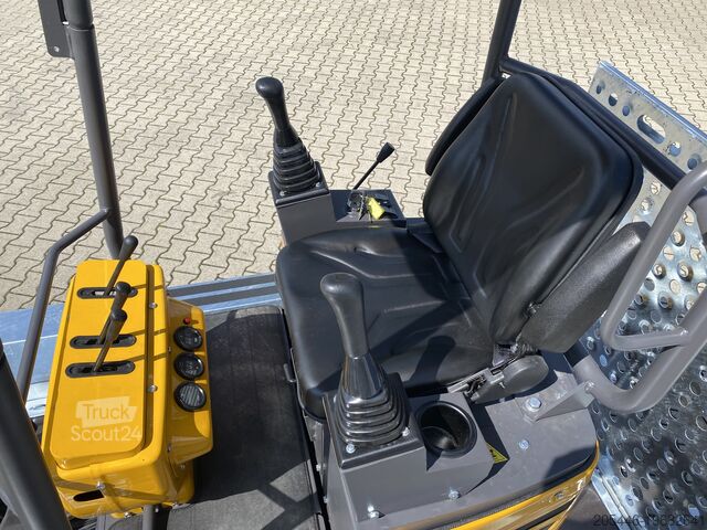 Miniescavatore con caricatore basso + pacchetto accessori Berger Kraus BK1250JSR mit Kubota Motor