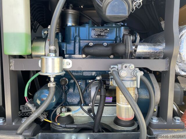 Miniescavatore con caricatore basso + pacchetto accessori Berger Kraus BK1250JSR mit Kubota Motor