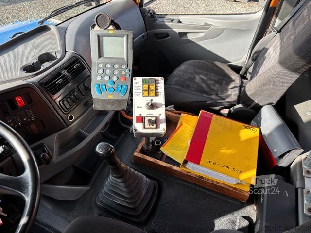 Kitas MERCEDES-BENZ Axor 1829 4x4 BL*Winterdienst*Streuer 5m³+Pflug