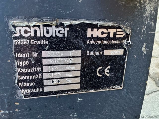 Wiellader KOMATSU WA 100M-8E0 Radlader 8 Ton - 3931 H - 0,75m³