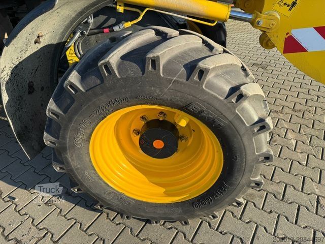 Wiellader KOMATSU WA 100M-8E0 Radlader 8 Ton - 3931 H - 0,75m³