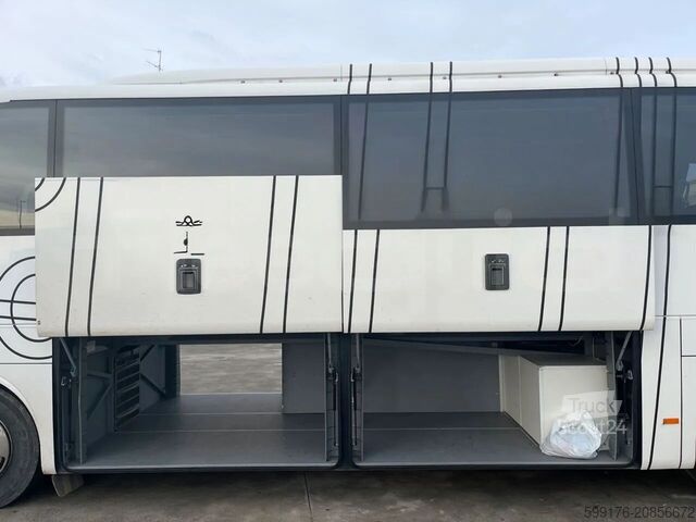 Turistični avtobus Mercedes-Benz Tourismo