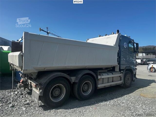 Camion de gunoi Volvo FH750 6x4 Snowrigged Combi truck