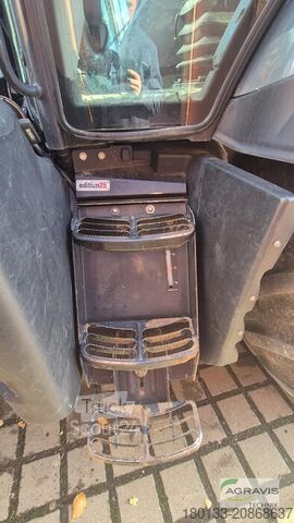 Traktor Valtra T 234 V