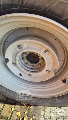 Traktor Valtra T 234 V