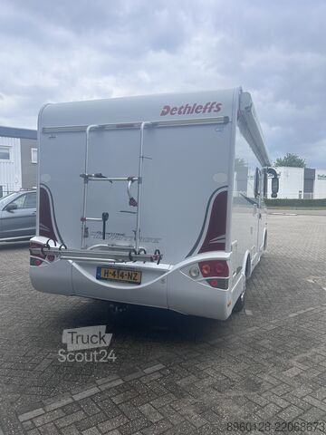 Integriertes Wohnmobil Dethleff I 5841 Advantage