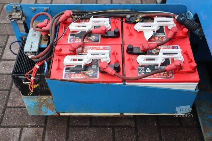 Scherenhebebühne Genie GS2632 Electric, Working Height 10m, 227kg Capacit