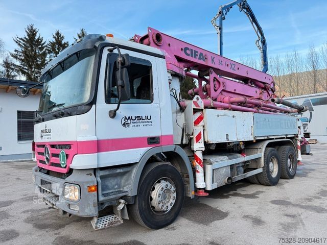 Betonpumpen-LKW MERCEDES-BENZ Actors 2641 MP2 Betonpumpe K31 XZ 5 Arm