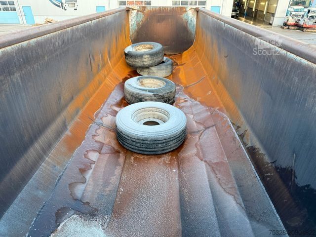 Damperli yarı römork SCHWARZMÜLLER 3 Achs 28m³ Stahlmulde Liftachse