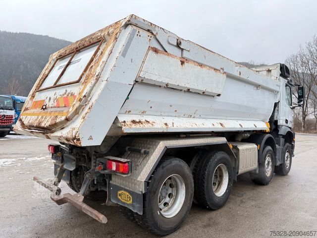 Kipper LKW MERCEDES-BENZ Arocs 3540 8X4 BB 17m³ Muldenkipper hydr. Klappe