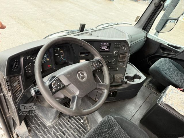 Kipper LKW MERCEDES-BENZ Arocs 3540 8X4 BB 17m³ Muldenkipper hydr. Klappe
