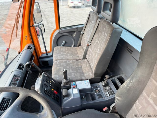 Tovornjak prekucnik UNIMOG U 400 Dreiseitenkipper