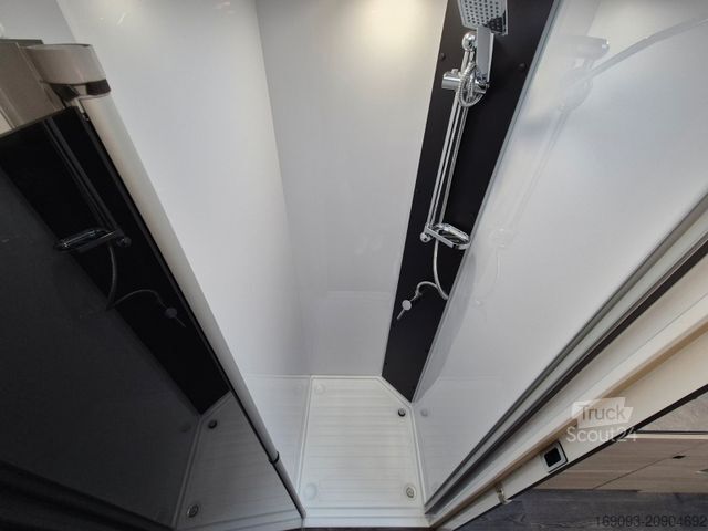 Caravana semiintegrada CHAUSSON 640 First Line*Automatik*Fahrradträger*190Ah AGM