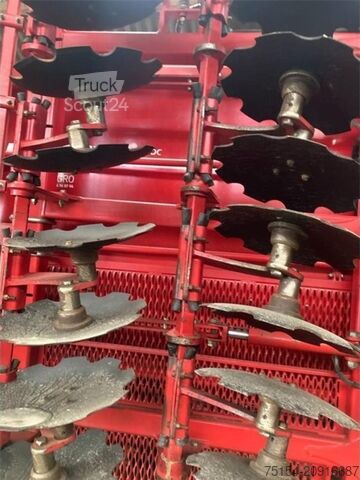 Sembradora Horsch Pronto 6 DC G+F