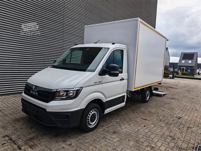 Valise MAN TGE 3.180 Dhollandia Tailgate 110.000 KM 2 Pieces!