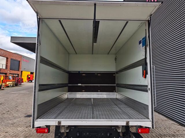 Valise MAN TGE 3.180 Dhollandia Tailgate 110.000 KM 2 Pieces!