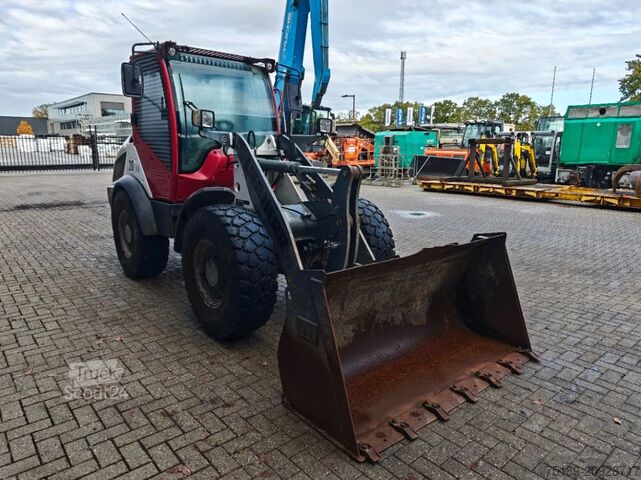 Lader Liebherr L506 C Compact