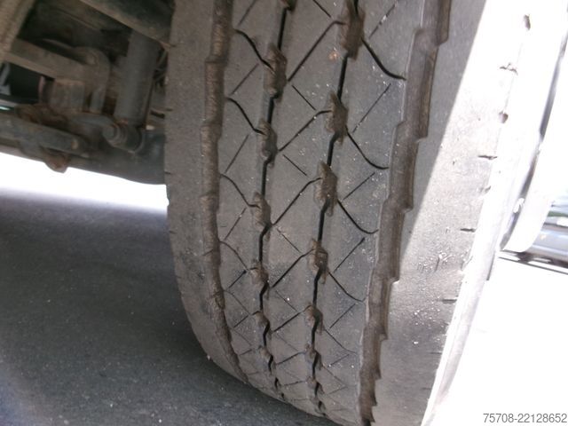 شاحنة نقل بثلاثة اتجاهات MERCEDES-BENZ 818 Atego*Meiller 3Seit-Kipper*2x AHK*Klima*Diff