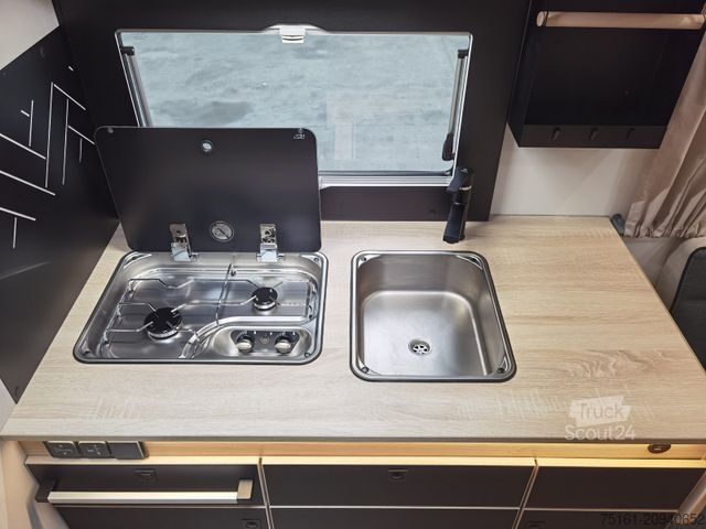 Camping-car semi-intégré CHAUSSON 640 TITANIUM / -2026- / XXL - HUBBETT & RAUMBAD