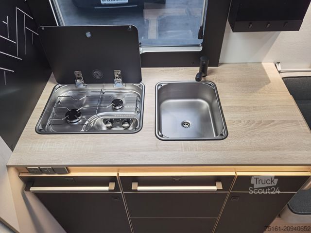 Camping-car semi-intégré CHAUSSON 640 TITANIUM / -2026- / XXL - HUBBETT & RAUMBAD