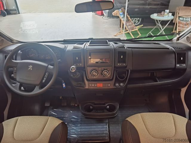 Alkovový obytný vůz FORSTER A 699 HB /140PS / ZUBEHÖR - PAKET / 6x SITZP.