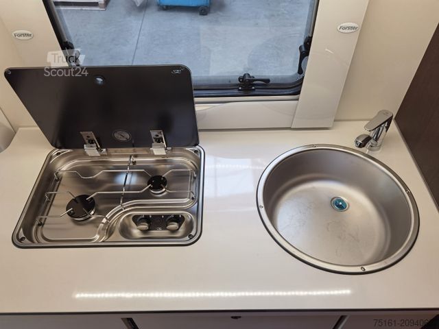 Alkovový obytný vůz FORSTER A 699 HB /140PS / ZUBEHÖR - PAKET / 6x SITZP.