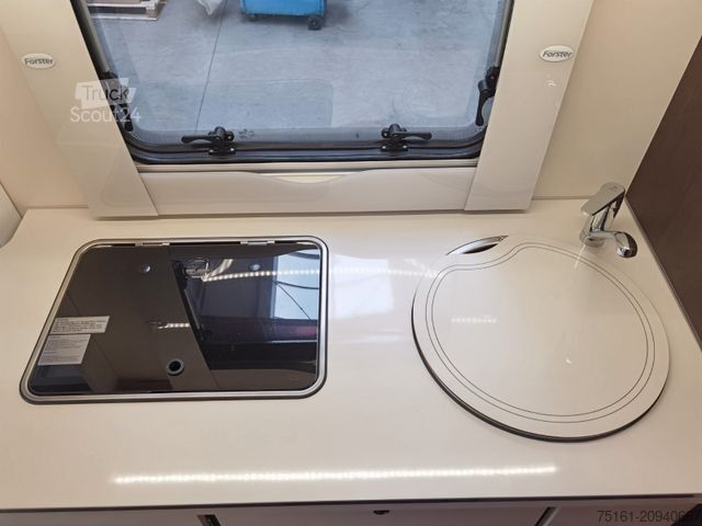 Alkovový obytný vůz FORSTER A 699 HB /140PS / ZUBEHÖR - PAKET / 6x SITZP.