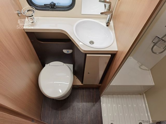 Alkovový obytný vůz FORSTER A 699 HB /140PS / ZUBEHÖR - PAKET / 6x SITZP.