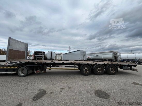 Semirimorchio con piattaforma di lavoro SCHWARZMüLLER PLATEAU-AUFLIEGER J SERIE