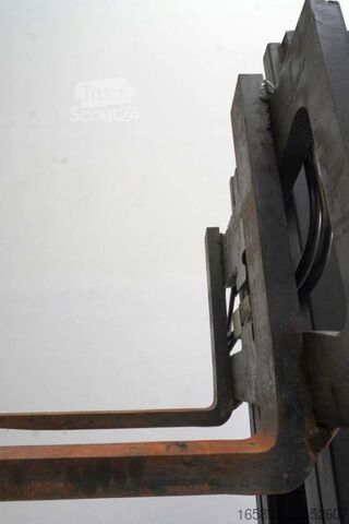 Targonca Linde E 30/600 336-02