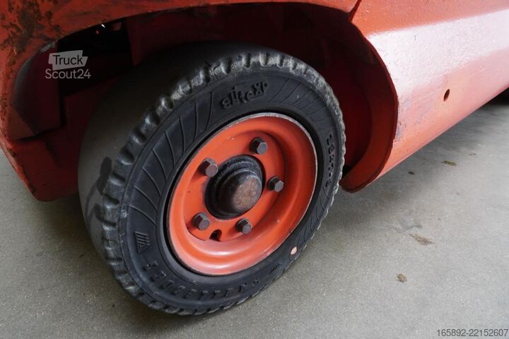 Targonca Linde E 30/600 336-02